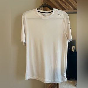BRADY mens tee. Medium.